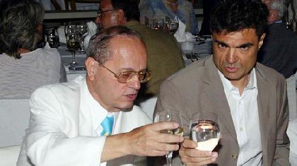 Τα βρήκαν…