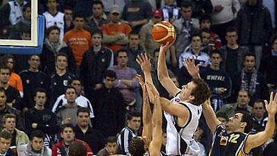 Ταμίρ:'Με το δεξί στο πρωτάθλημα'