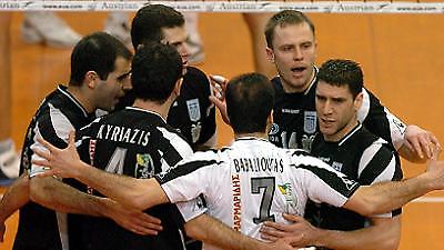 Διπλό «μπαμ» ο ΠΑΟΚ