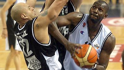 Α1: Εντυπωσιάζει ο Εντιαγέ