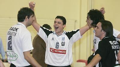 Τον «λύγισε» ο «Δικέφαλος»