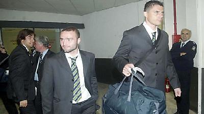 Οργή και αποδοκιμασίες…