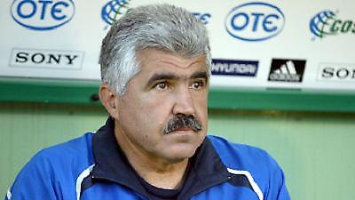 Παράσχος:''Πρέπει να μείνει ο Ότο''