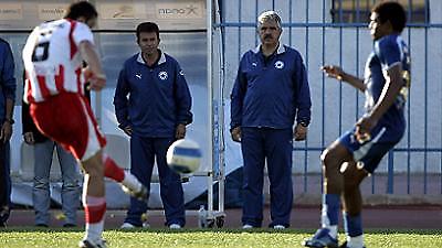 Παράσχος: «Βλέπουμε μπροστά»