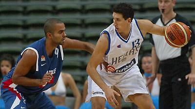 Κάταγμα ο Πάρκερ, «πονάει» η Γαλλία