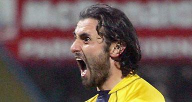 Ανανέωσε με Πάρμα ο Μπούτσι