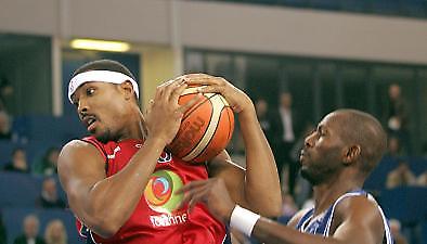 Α1: «Κλείνουν» οι Πάτερσον και Τόμας