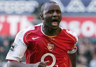 Βιεϊρά: «Μένω στην Αρσεναλ»