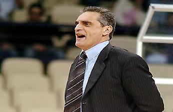 Τέλος ο Πεδουλάκης