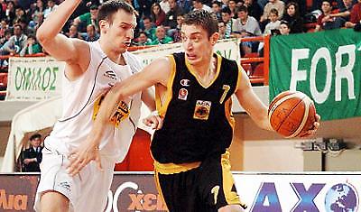 Α1: Ανανέωσε με την ΑΕΚ ο Πελεκάνος