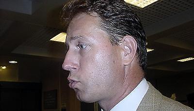 Παρελθόν ο Περέν από την Πόρτσμουθ