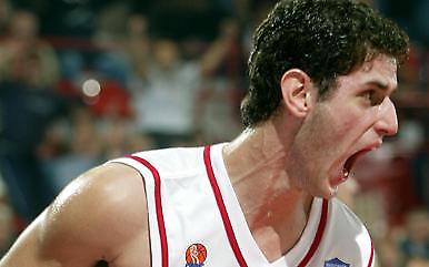 Περπέρογλου: «Σημαντική νίκη μετά από μια δύσκολη εβδομάδα»