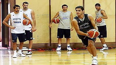 Περπέρογλου: «Στόχος μου να βελτιωθώ»