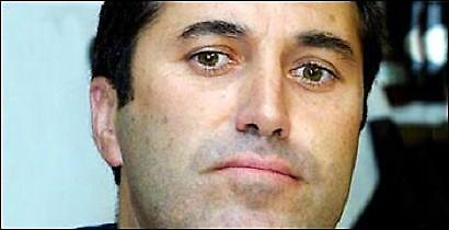 Ένας έρχεται, ένας φεύγει…