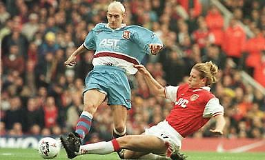 Ορέγεται Πετί ο Βενγκέρ