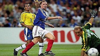 Αντίο στην ενεργό δράση από Πετί