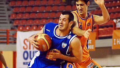 Α1: Ανανεώνει ο Πέττας