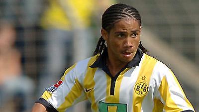 Στην Έβερτον ο Πιενάαρ