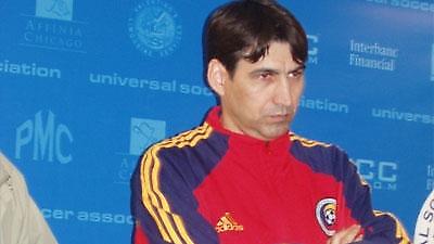 Συνεχίζει την «αποκέντρωση» η εθνική Ρουμανίας