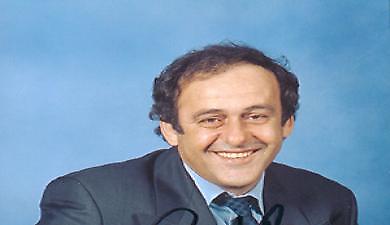 Πλατινί: «Παίζουμε για να μη χάσουμε»