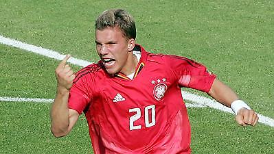 Θέλει να «δέσει» τον Ποντόλσκι η Κολωνία