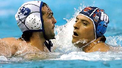 Με το… δεξί οι «ερυθρόλευκοι»