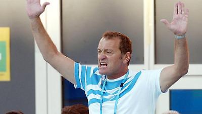 Συνεχίζει αήττητη