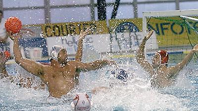 Στο δρόμο για τους τελικούς του πόλο...