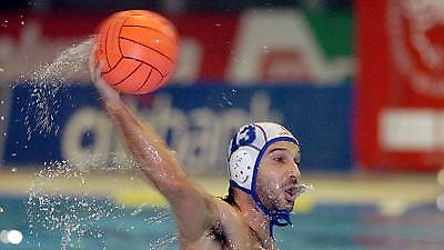 Με το «δεξί» η εθνική πόλο