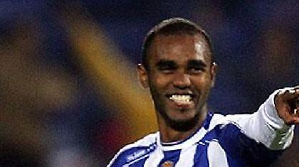 «Νοκ άουτ» ο Πονγκόλ