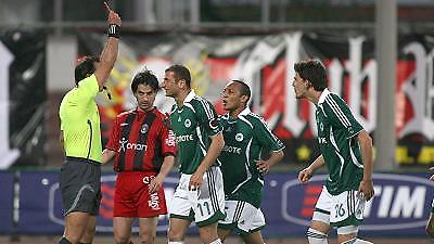 «Ίσως ήθελε να εξιλεωθεί…»