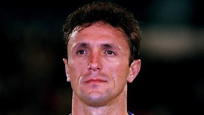 Ποπέσκου για πρόεδρος!