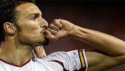 Αναβλήθηκε το ΑΕΚ-Σεβίλλη !