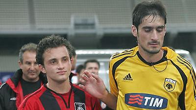 Παππάς, ο… αντι-Μανού