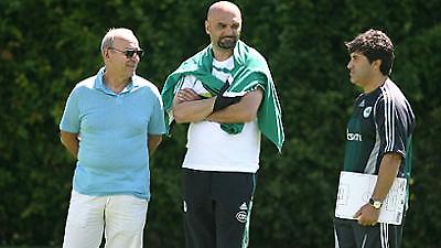 Περιμένοντας τους αμυντικούς!