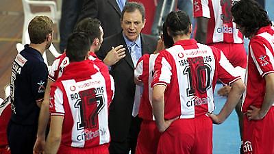 Απρόσμενη ''ερυθρόλευκη'' ήττα