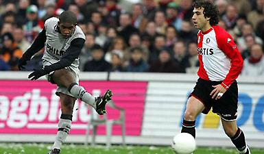 Κλώτσησε την ευκαιρία η Αϊντχόφεν