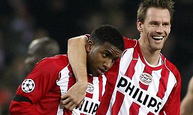 Eredivisie: Η τύχη… πήγε τους πρωτοπόρους