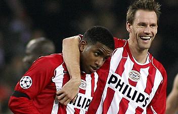 Eredivisie: «Μίλησαν» οι έδρες…