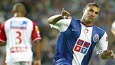 Superliga: Εύκολο έργο οι τρεις μεγάλοι