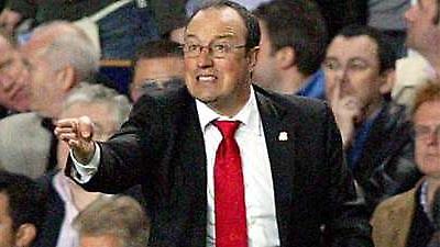 Μπενίτεθ: «Κάποιοι παίζουν τα κεφάλια τους»