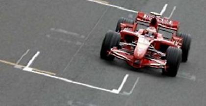 Θρίαμβος Ραϊκόνεν στο Σίλβερστοουν!