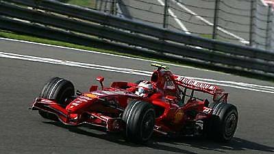 Στην pole position o Ραϊκόνεν