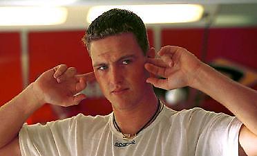 Ο Ραλφ απειλεί τον Μίχαελ, αλλά σε 3-5 χρόνια