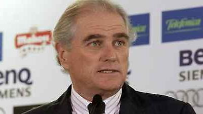 Καλντερόν: «Κατάλληλος ο Σούστερ. Έχασε τον έλεγχο ο Καπέλο»