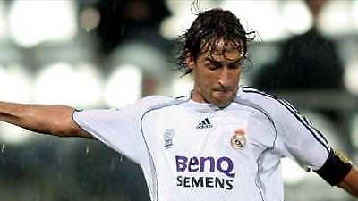 Νοκ άουτ Ραούλ και Έμερσον