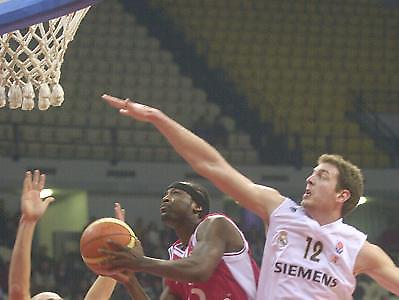 Επικράτησαν τα φαβορί στην Ευρωλίγκα