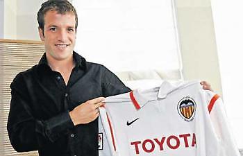 Οργή στο Αμβούργο για Φαν Ντερ Φάαρτ