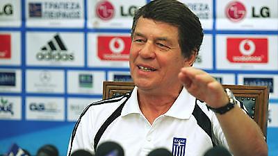 Ρεχάγκελ: «Θα μιλήσω με τον πρόεδρο και θα δούμε»