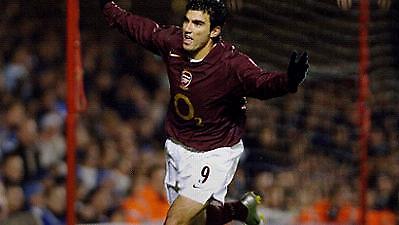 Το βράδυ κρίνεται το μέλλον του Ρέγιες